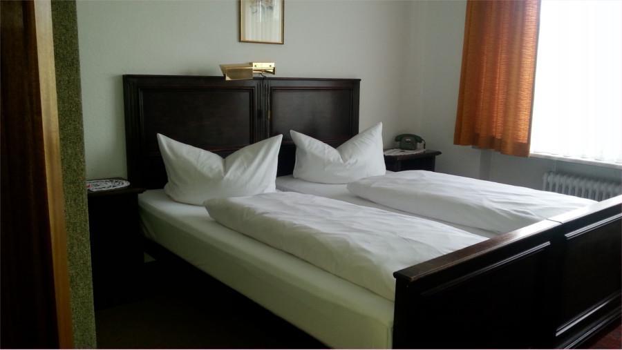 Hotel Corona Frankfurt am Main Bagian luar foto