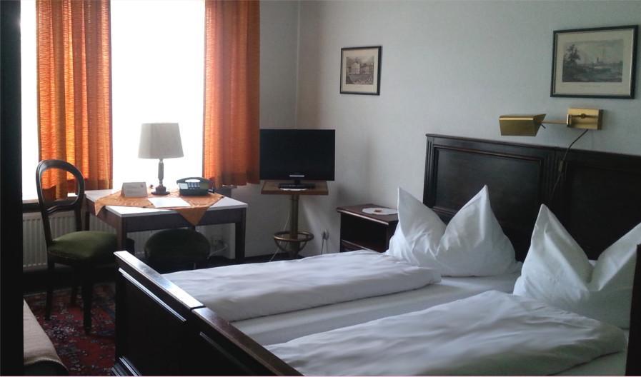 Hotel Corona Frankfurt am Main Bagian luar foto